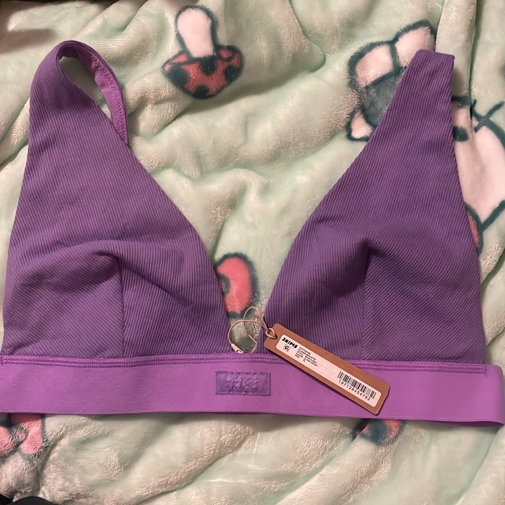 SKIMS XL COTTON RIB PLUNGE BRALETTE IN ULTRAVIOLET